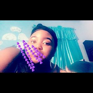 Meet your Posher, Imani